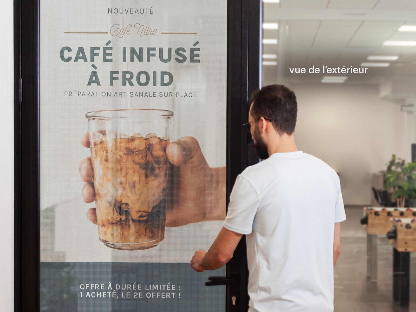Adhésifs pour vitrine microperforés 3