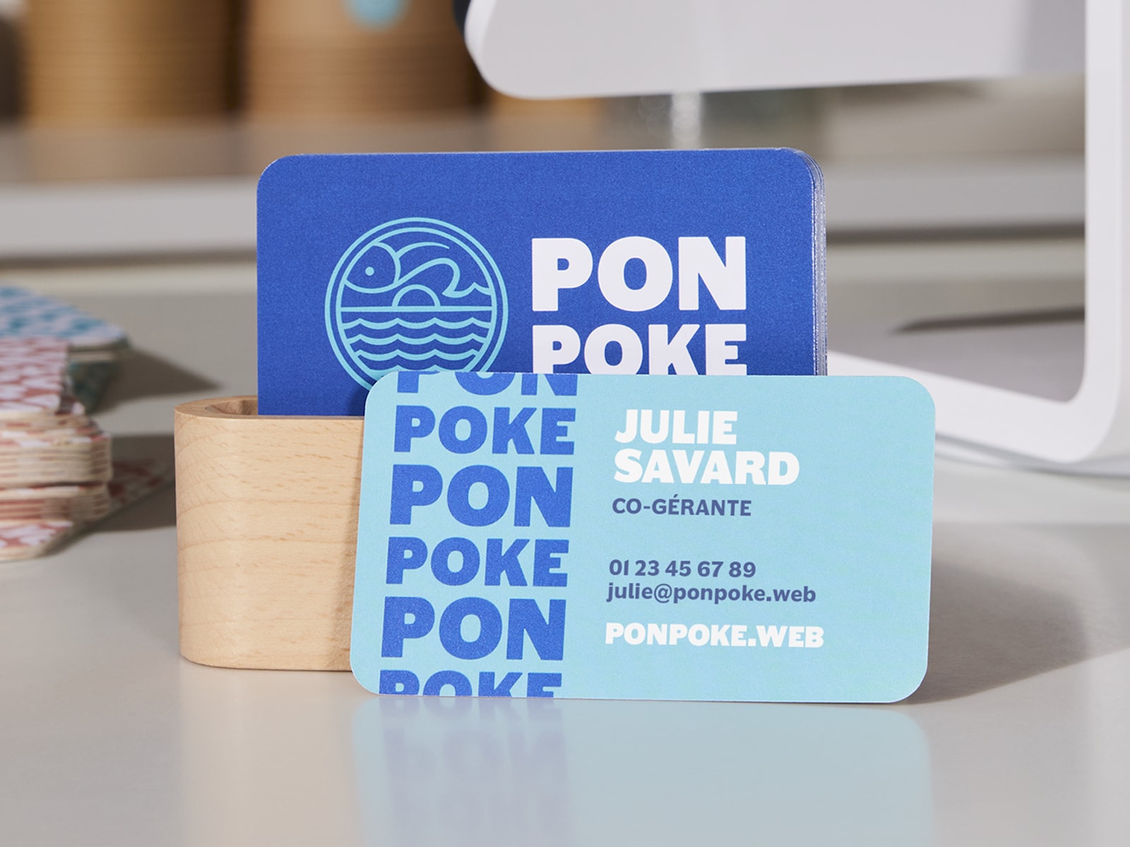Cartes de visite aux coins arrondis