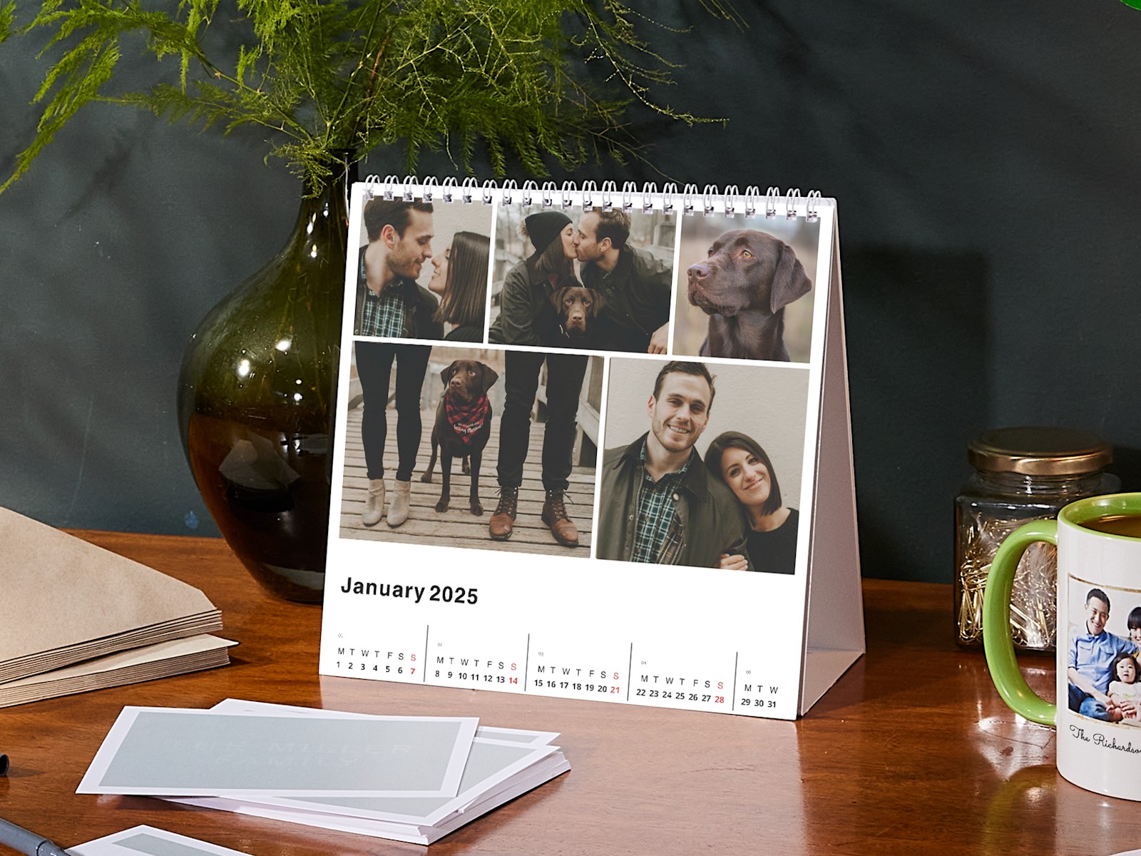 Desk Calendars 2025 Personalised desk calendars Vistaprint NZ