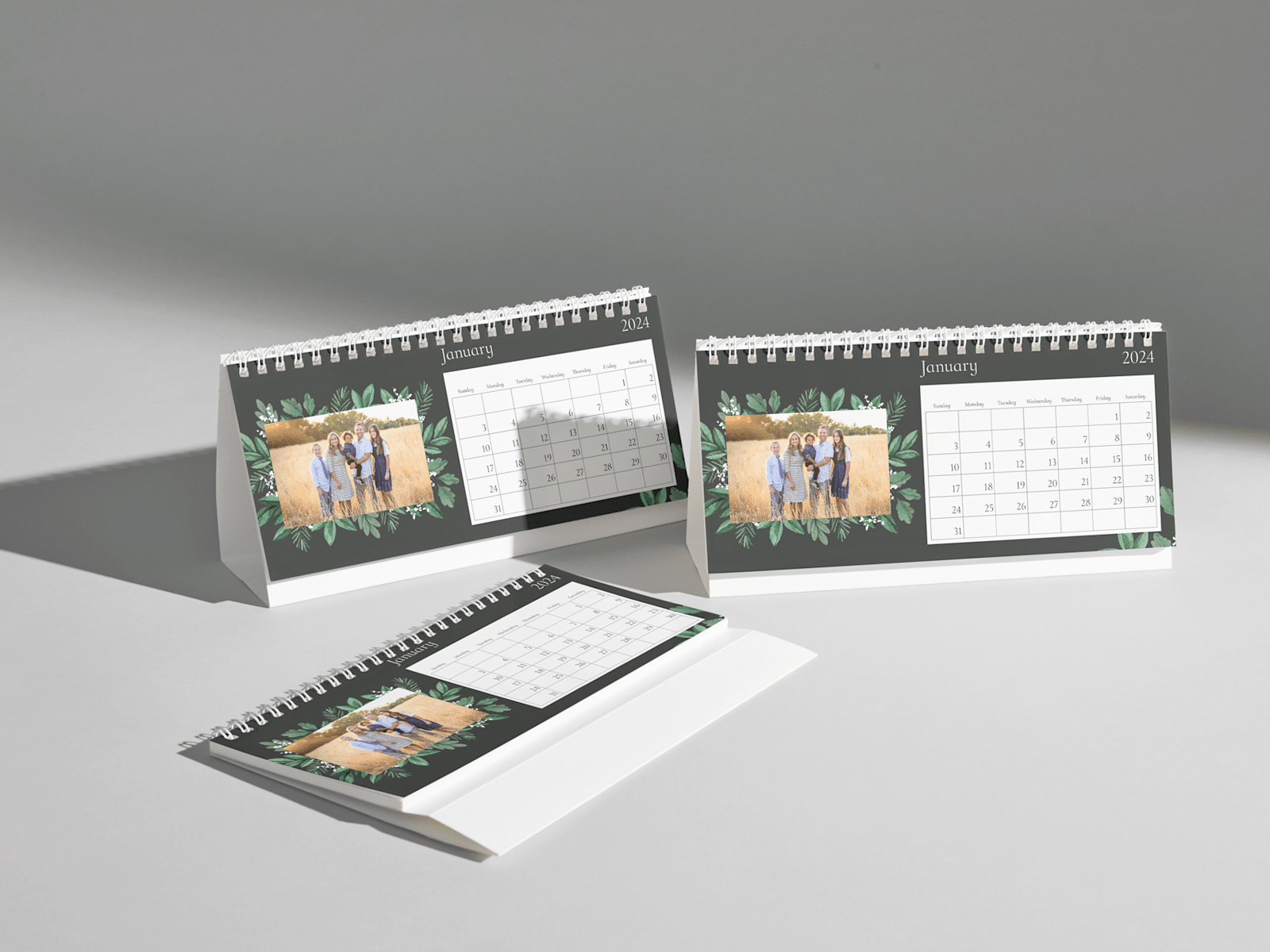 Desk Calendars 2024: Personalised desk calendars Vistaprint AU