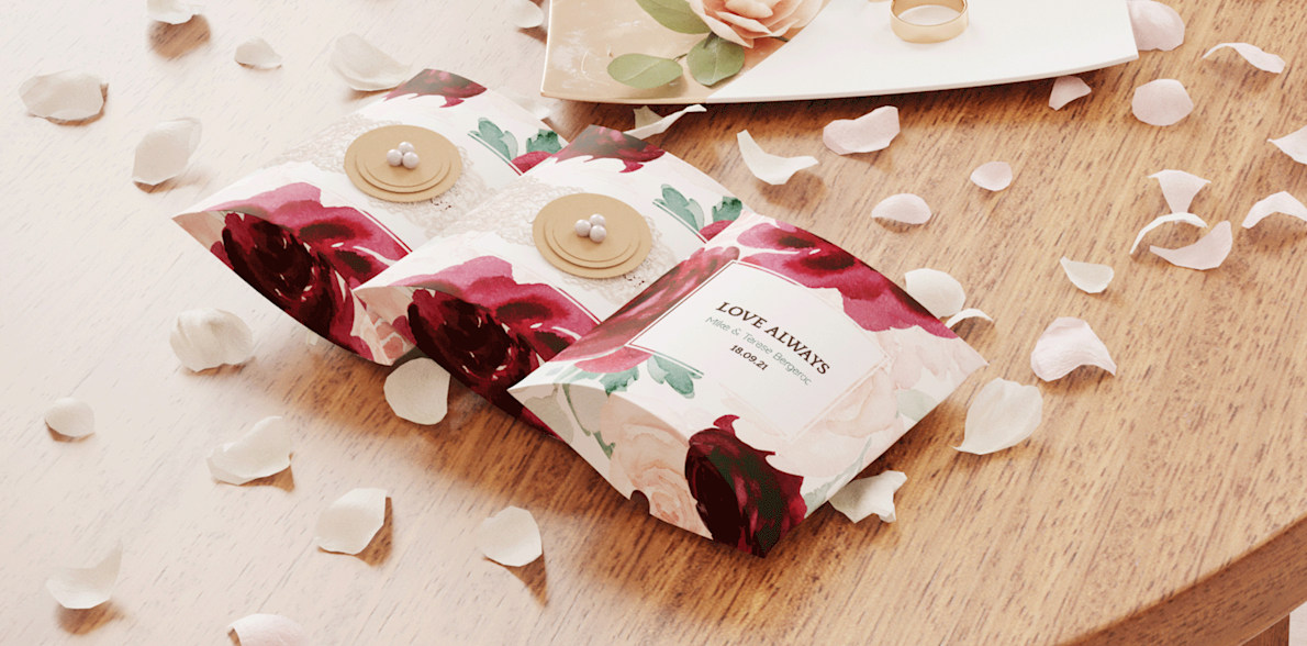 Pillow packaging shop
