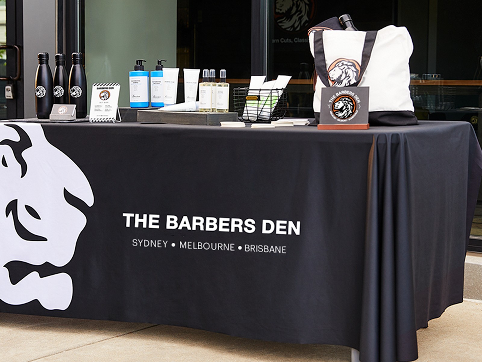 Printed tablecloth for trade shows best sale