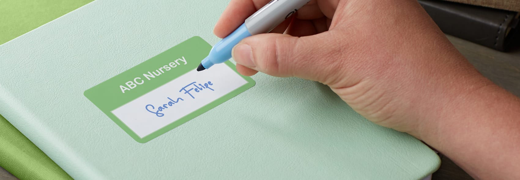 Name tags & name labels Vistaprint