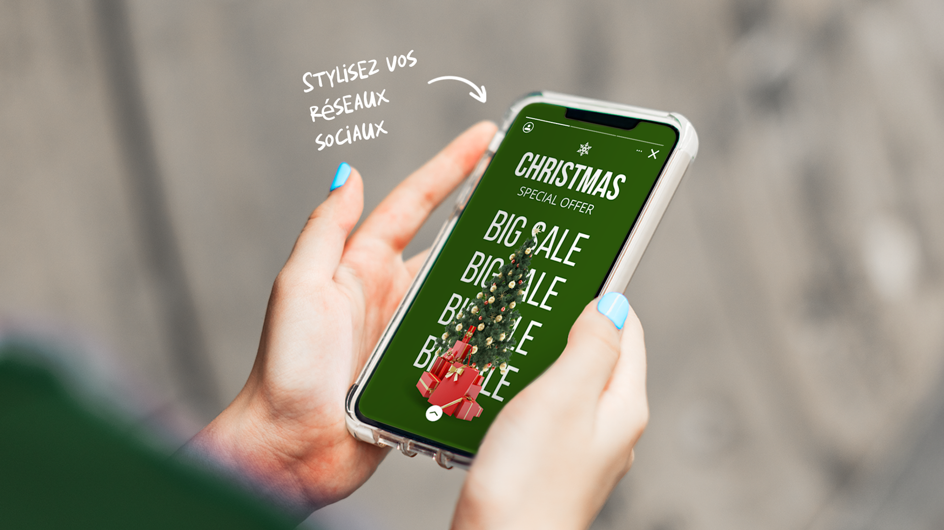 Une personne tient un smartphone où il est inscrit « WHERE ART MEETS CRAFT » sous le texte « STYLE YOUR SOCIAL FEED ».