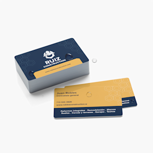 tarjeta de presentación super duradera creada de forma personalizada en azul y amarillo 