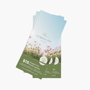 Un conjunto de tarjetas desprendibles de un florista con cupones desprendibles promocionando un descuento.