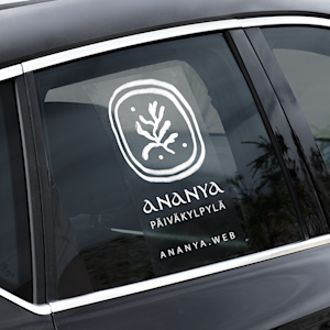 Autonikkunatarrat