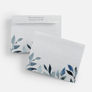 enveloppes personnalisées avec thème de feuilles et de végétation