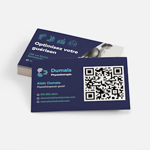 Carte d’affaires bleue à code QR, personnalisée pour des services de physiothérapie.