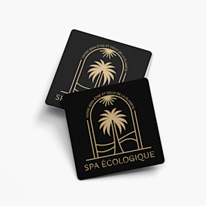 Deux aimants carrés faisant la promotion d’un spa.