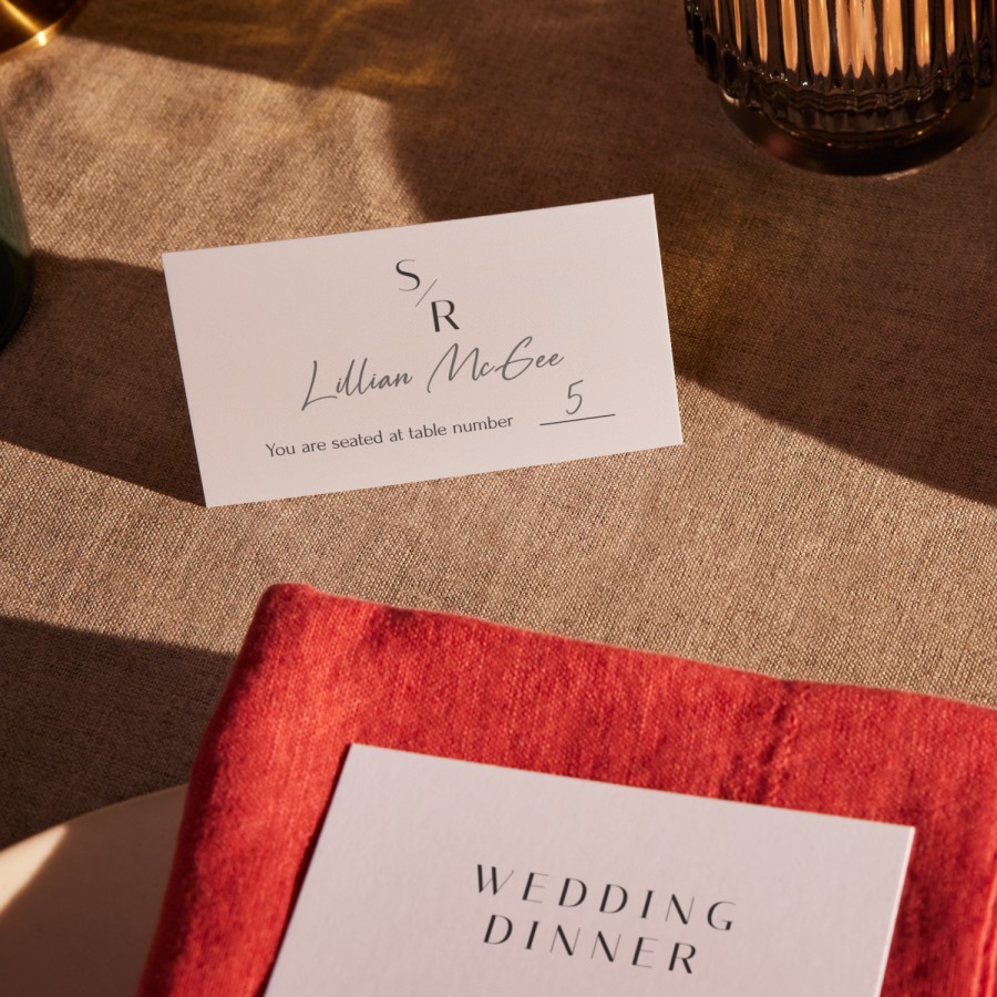 place cards with rustic design