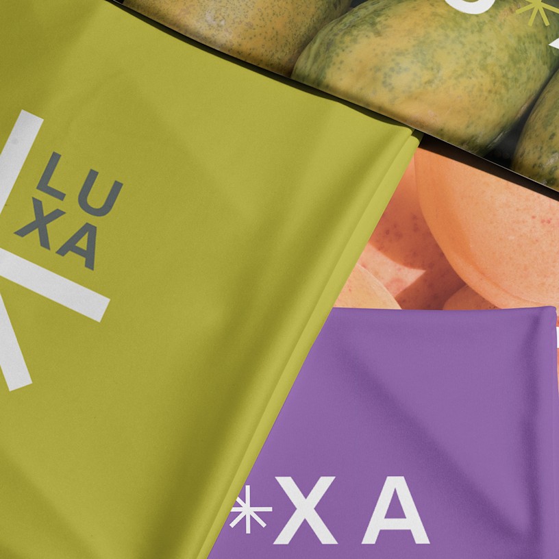 An up close of the case-to-podium kit fabric.