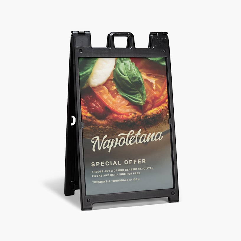 black signicade frame