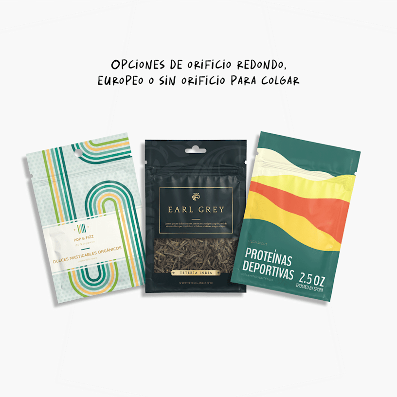 3 bolsas planas, 1 con un orificio redondo para colgar, 1 con un orificio europeo para colgar y 1 sin orificio.