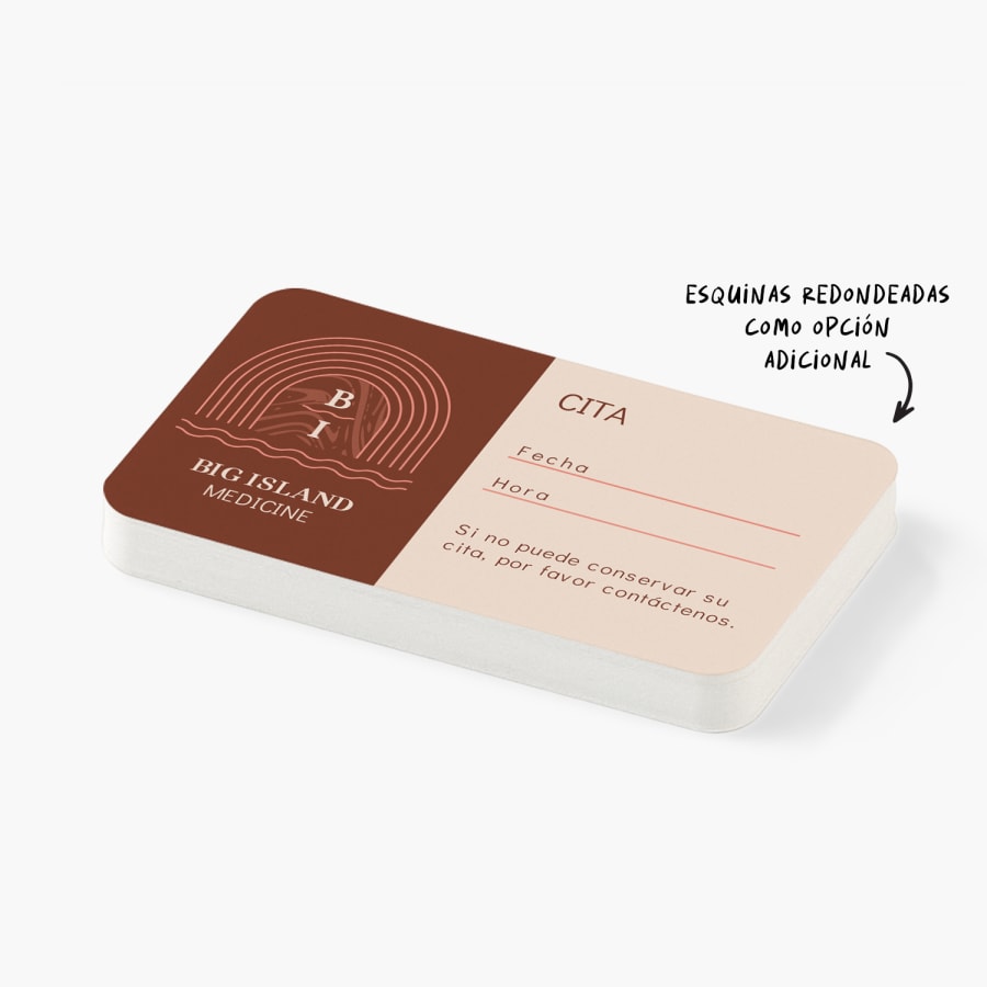 Una tarjeta recordatorio de citas con esquinas redondeadas para una clínica médica, con una nota haciendo destacar la opción de esquinas redondeadas.