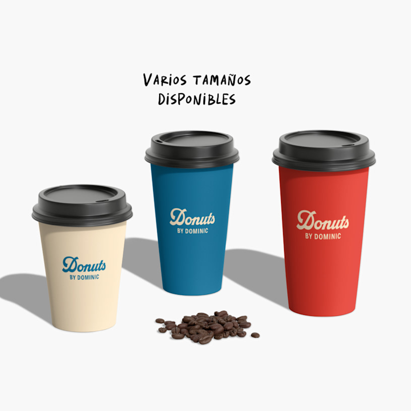 Nuestros vasos de papel para café personalizados en 3 diferentes tamaños, uno junto al otro.