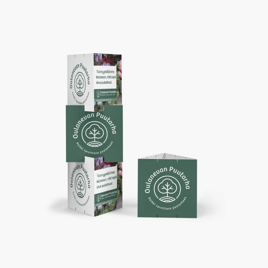 Vihreä kolmion muotoinen myyntipisteen esittelyteline 