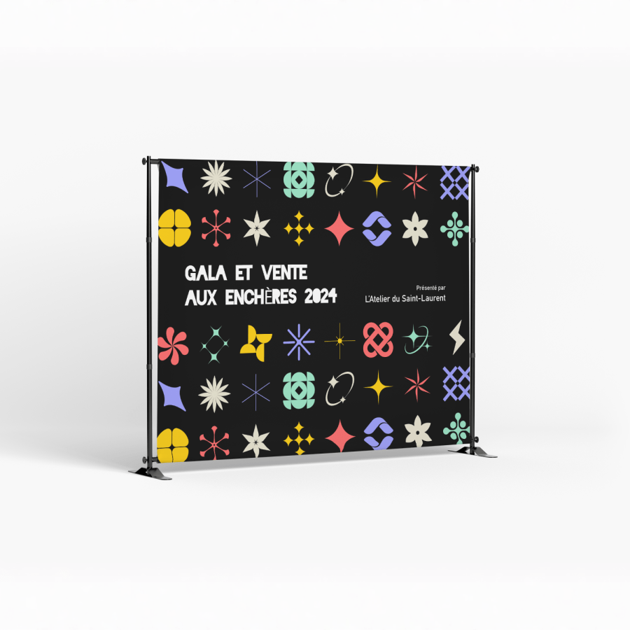 Une toile de fond annonçant le gala d’une galerie d’art.