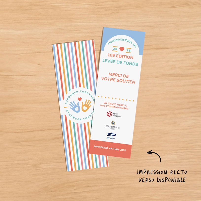 Vue avant et arrière d’un signet personnalisé pour la dixième édition d’une collecte de fonds communautaire annuelle, avec une note indiquant la possibilité de l’impression recto verso. 