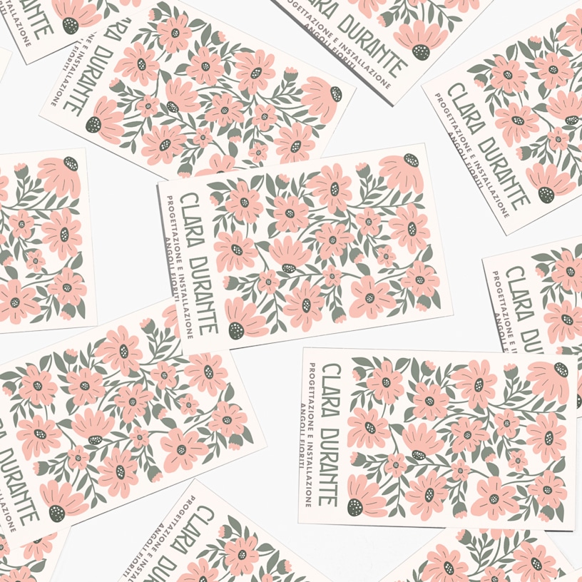 Vari biglietti da visita in carta Soft Touch per una persona di nome Claire Dubois.