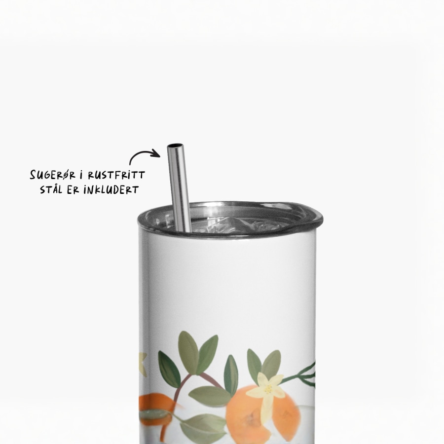 En personlig termokopp med en merknad som sier at et sugerør i rustfritt stål er inkludert. 