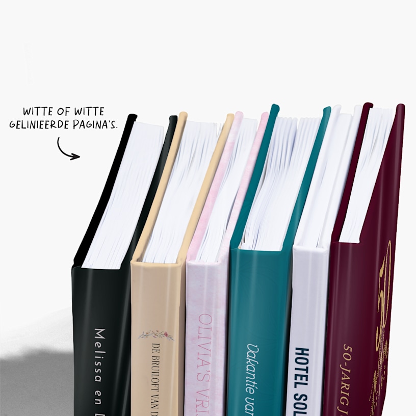 Ruggen van gastenboeken die zijn aangepast voor diverse gelegenheden, zoals een vrijgezellen- en een jubileumfeest. 