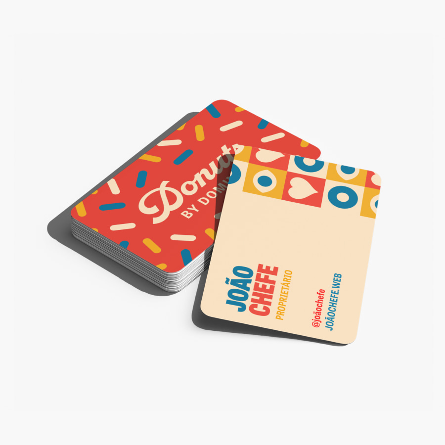 Cartões de visita com cantos arredondados