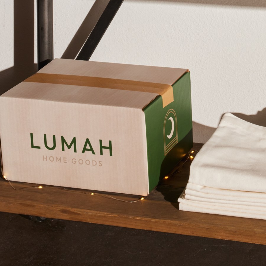 custom shipping boxes with logo