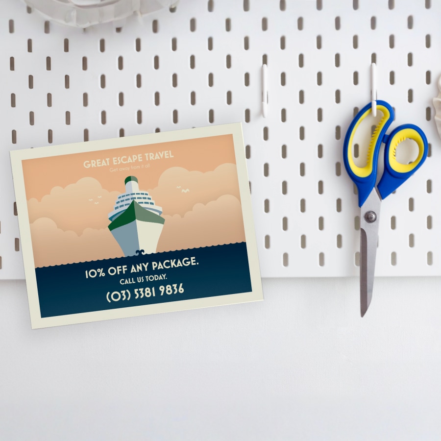 Custom magnetic postcards