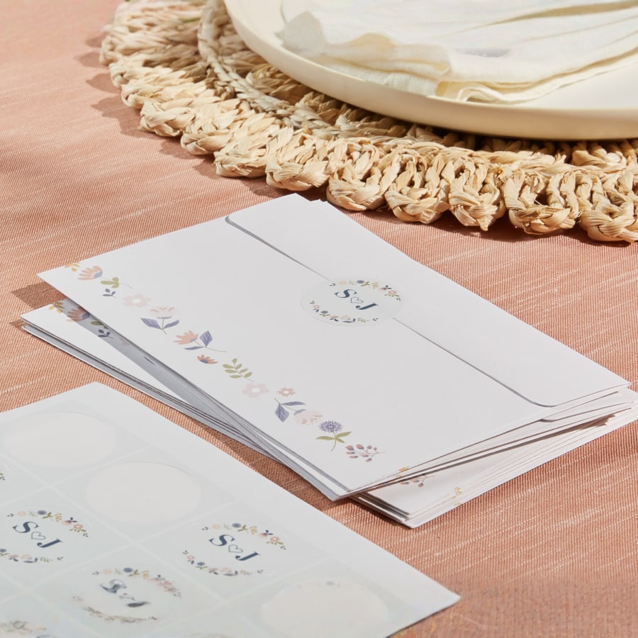 Custom colour envelopes