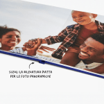 Tre album fotografici impilati. Il primo ha una copertina fotografica, il secondo una copertina in pelle nera, il terzo una copertina in lino. 