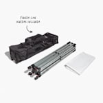 Todas las piezas para armar la carpa plegable.