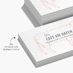 Visitenkarten für ein Edelrestaurant und der Hinweis, dass sie aus hochwertigen Baumwollfasern hergestellt werden.