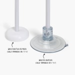 Una base de plástico para mesa y una base de ventosa para globos con foto, con notas que especifican qué tamaño de globos puede utilizarse con cada una.