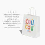 Una bolsa de papel estándar blanca de una tienda de entretenimiento para niños, con el testimonio de un comprador verificado: “He comprado este producto muchas veces, es un producto excelente, excelente calidad por el precio”.