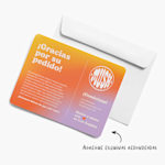 Una tarjeta de agradecimiento con colores degradados de una pequeña empresa llamada Mush. 