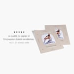 Prospectus faisant la promotion d'un studio de yoga.