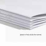 Une pile de livrets avec agrafage à cheval, avec une note indiquant qu’ils peuvent contenir jusqu’à 76 pages agrafées.