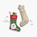 Deux chaussettes de Noël personnalisées avec des inscriptions expliquant les matériaux au choix : coton et polyester, ou toile de jute.